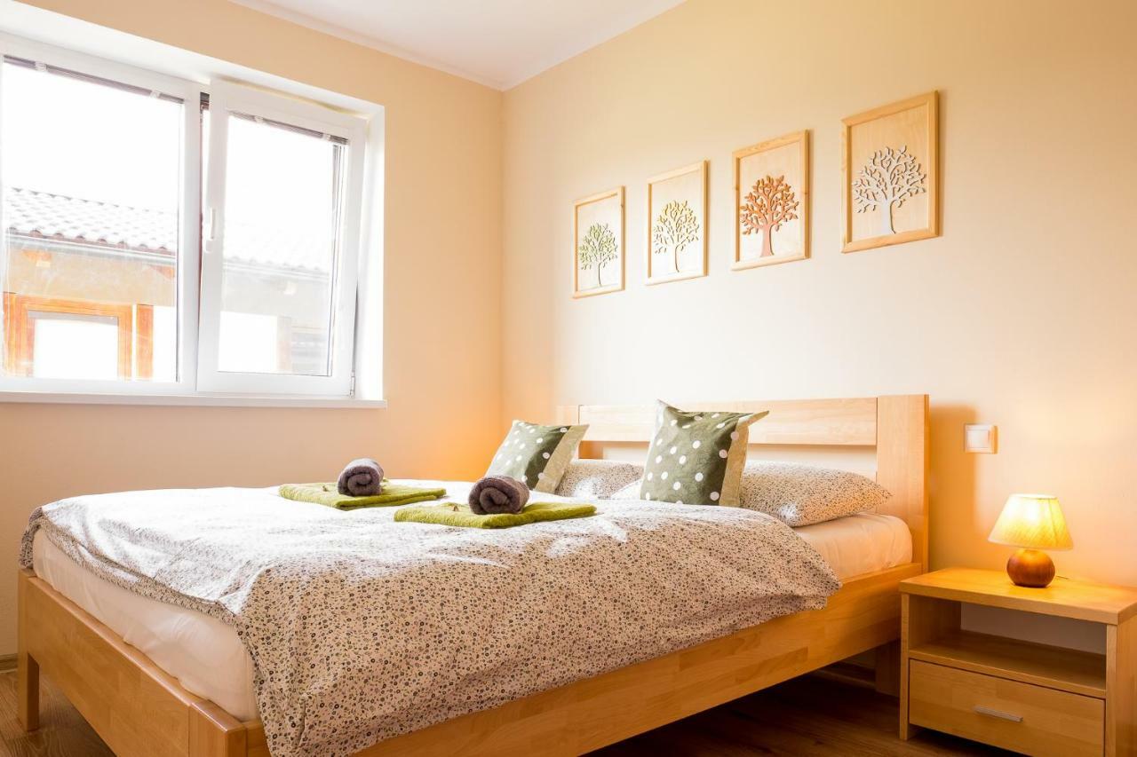 Elejan Apartment Bešeňová Екстериор снимка