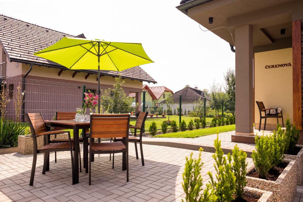 Elejan Apartment Bešeňová Екстериор снимка