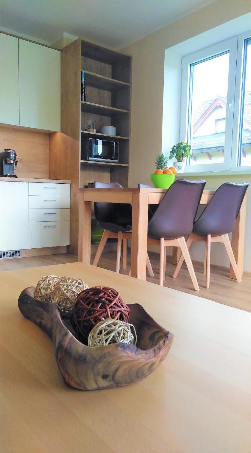 Elejan Apartment Bešeňová Екстериор снимка